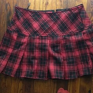 Hot topic plaid pleated skirt
